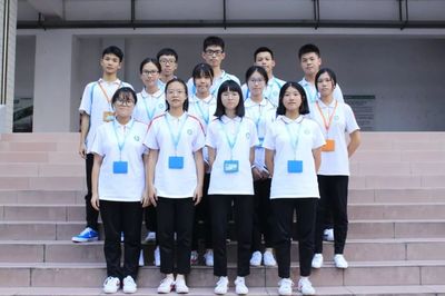 鲜肉驾到!伦教中学第二十三届团委学生会部门风采